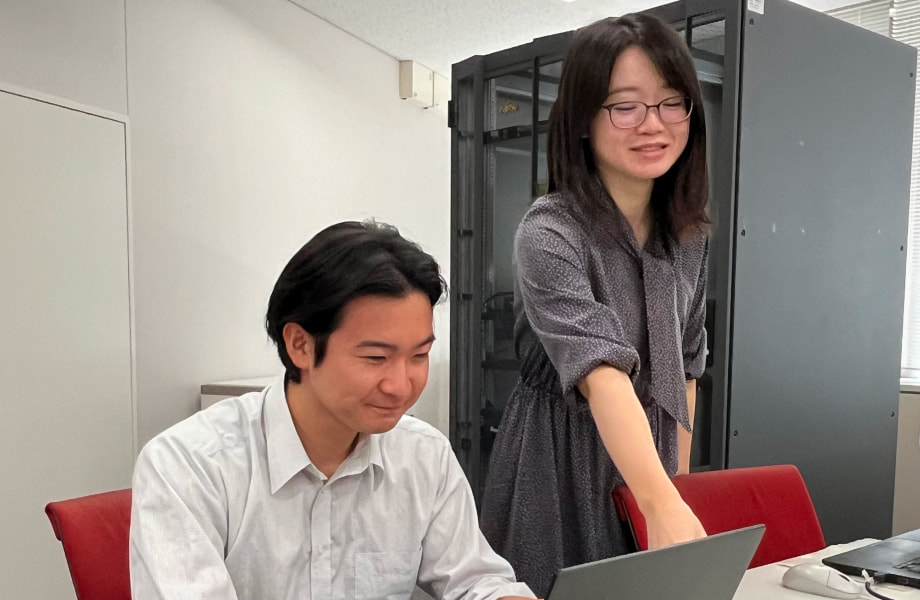 株式会社クリエイションの社内の様子
